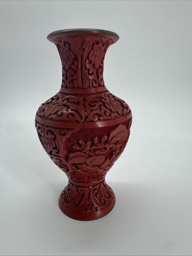 Antico vaso cinese laccato
