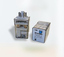 RELE' 8 PIN PLUG IN FINDER TYPE 60.12 10A - 250V AC bobina 12vdc