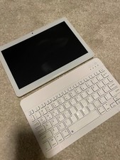 Tablet YESTEL 11 pollici, 64 Gb Android, quasi nuovo, con tastiera