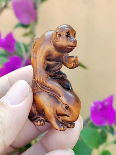 G7502 statuina netsuke in - g7502,