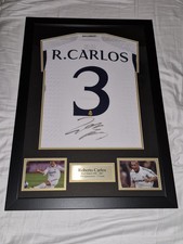 Maglia Roberto Carlos Real Madrid incorniciata firmata con certificato di autenticità