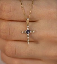 Ciondolo croce sacra zaffiro