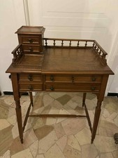 Toeletta vintage in legno (sec XIX)