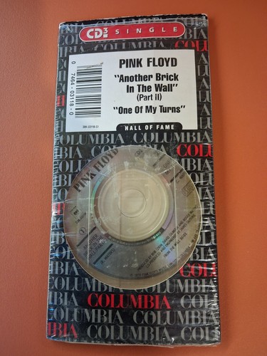 Pink floyd another brick in - pink,