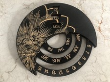 Calendario Circolare in Legno