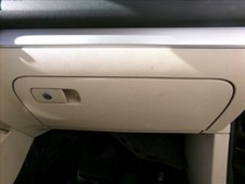 cassetto portaoggetti per VOLKSWAGEN GOLF 1.4 TSI SERIE 6 2009-2014 2009 94831