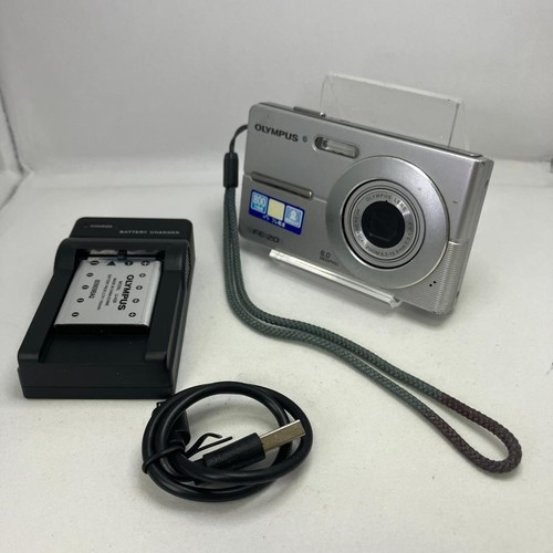 Fotocamera digitale compatta