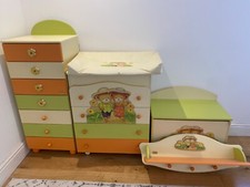 Bellissimo set mobili - un,