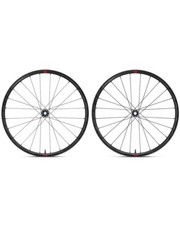 - Fulcrum Rapid Red 5 DB