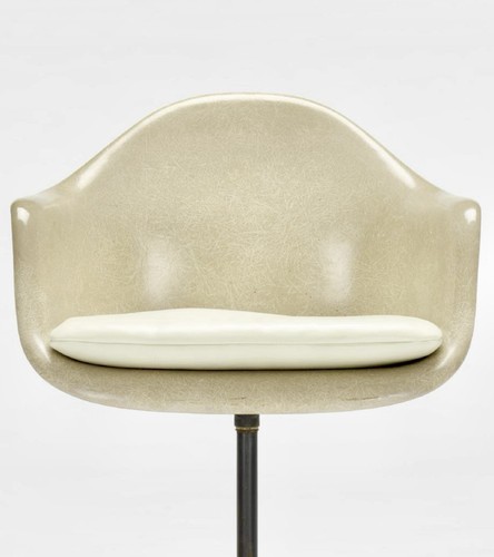 Charles ray eames - &, sedia