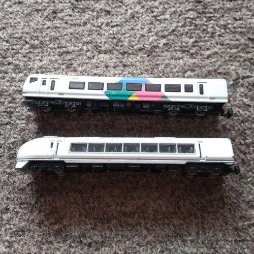Treno vagoni - treno,
