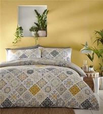 Set piumoni etnici giallo ocra e grigio piastrelle marocchine modello copripiumone biancheria da letto 