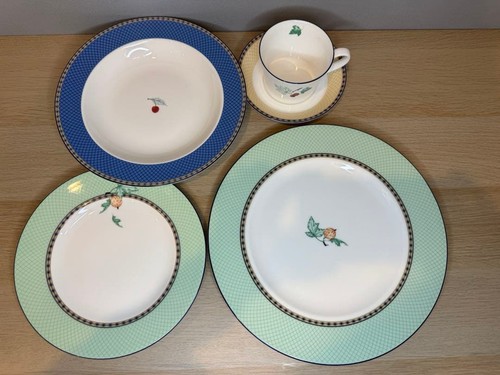Wedgwood set piatti - piatti, tazze