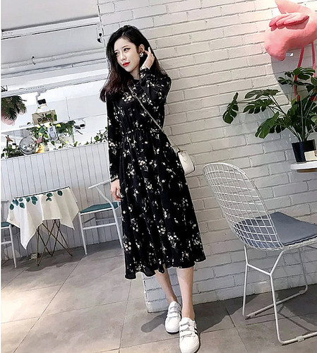Vestito lungo elegante estivo
