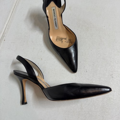 Manolo blahnik decolte punta - blahnik, a