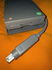 APPLE POWERBOOK  HDI 20 EXTERNAL 1.4 FLOPPY DISK DRIVE PER POWERBOOK SERIE 100+
