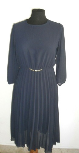 Attuale particolare vestito - particolare,