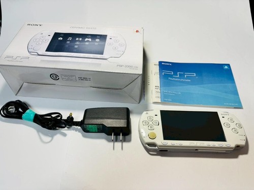 Console psp 2000 - bianca, con