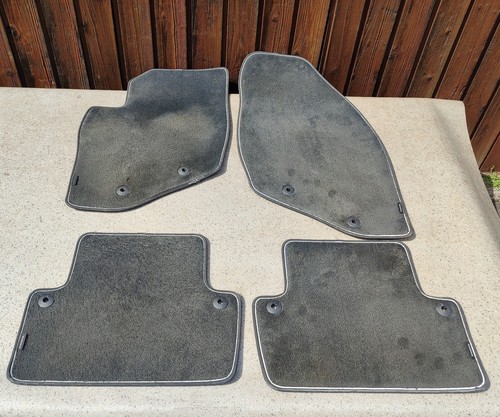 Set tappetini grigi volvo - set,