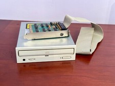 Lettore cd interno vintage