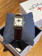 Orologio Noah x Timex fasi