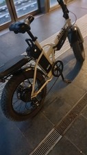 Bici pedalata assistita - a,