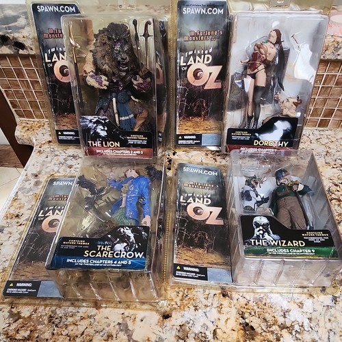 Mcfarlane toys monsters - mcfarlane,