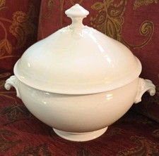 Antica Zuppiera Ginori, porcellana bianca, sferica, marchio verde, 800/primo 900