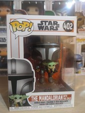 FUNKO POP STAR WARS #402 - THE MANDALORIAN WITH GROGU ACTION FIGURE - NO POKEMON