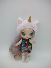 Na! Na! Na! Bambola Surprise