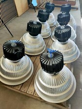 Faro industriali a campana vintage 