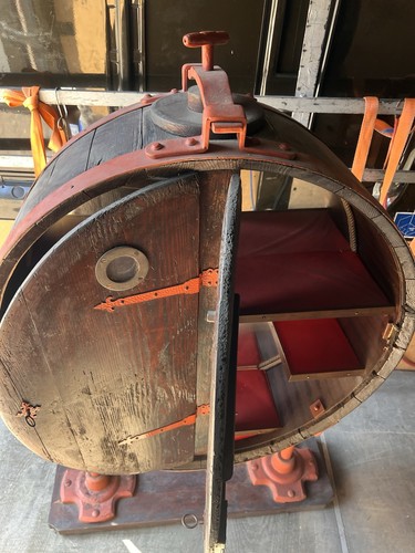 Angolo bar forma botte - bar,