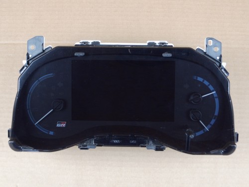 Toyota yaris cross hybrid - cross,