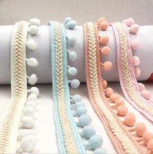 Tessitura Pom Pom Ball Pizzo