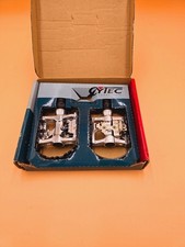 NOS NUOVO Cytec pedali