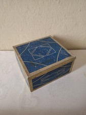 Scatola antica in alluminio