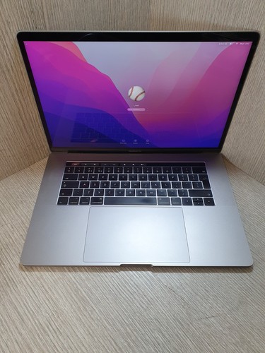 A1707 2016 apple macbook pro - a1707,