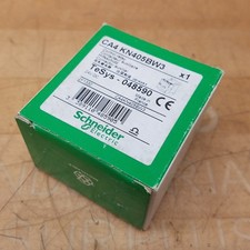 Schneider Electric CA4KN405BW3 Relè di controllo, 24 V - NUOVO