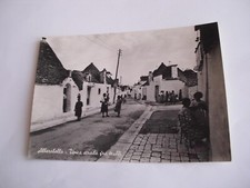 Bari - Alberobello tipica strada fra trulli - non spedita f. g. 