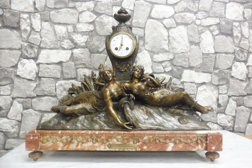 Grande antico orologio