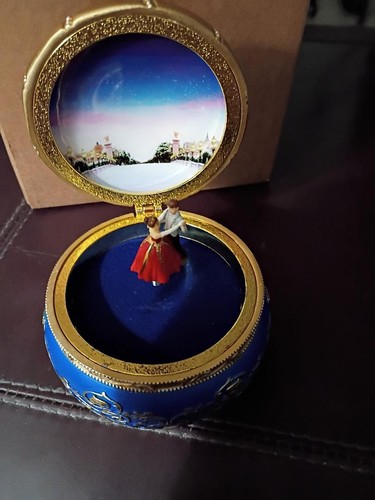 Music box anastasia broadway - anastasia,
