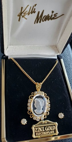 Bellissima collana orecchini - bellissima, e