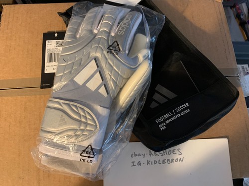 Nuovi guanti portiere adidas - guanti,