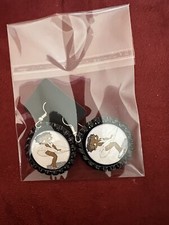 Orecchini immagine tappo