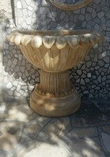 Vaso  portafiori fioriera alto a muro da parete in cemento  e polvere di marmo