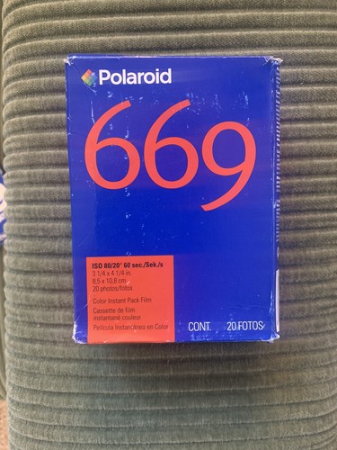New unopened polaroid 669 - polaroid, pro
