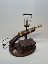 Lampada da tavolo con set da