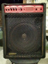Amplificatore basso elettrico