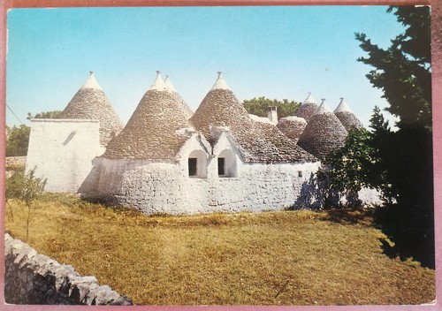 Trulli puglia - trulli, di