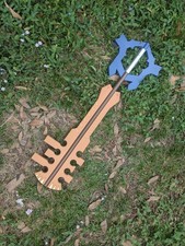 Keyblade Tera's End in schiuma
